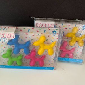 LOT OF 2 Mustard DOODLE DOGS CRAYONS SET  4 Balloon Dogs COLORS NEW IN BOX